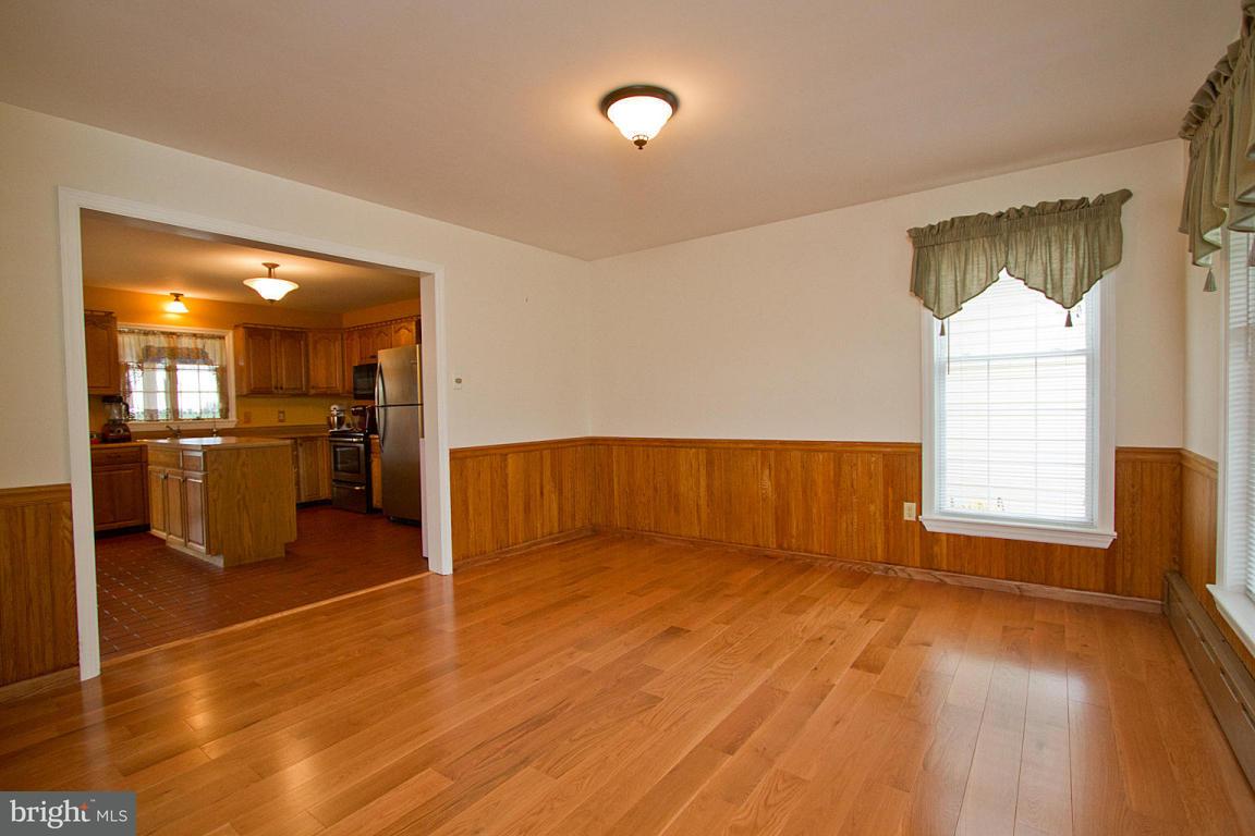 421 Indianhead Road Columbia, PA 17512 - Photo 11 of 45 Gallery Image 11