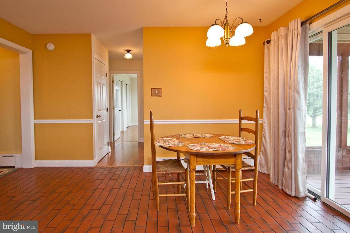 421 Indianhead Road Columbia, PA 17512 - Photo 17 of 45 Gallery Image 17