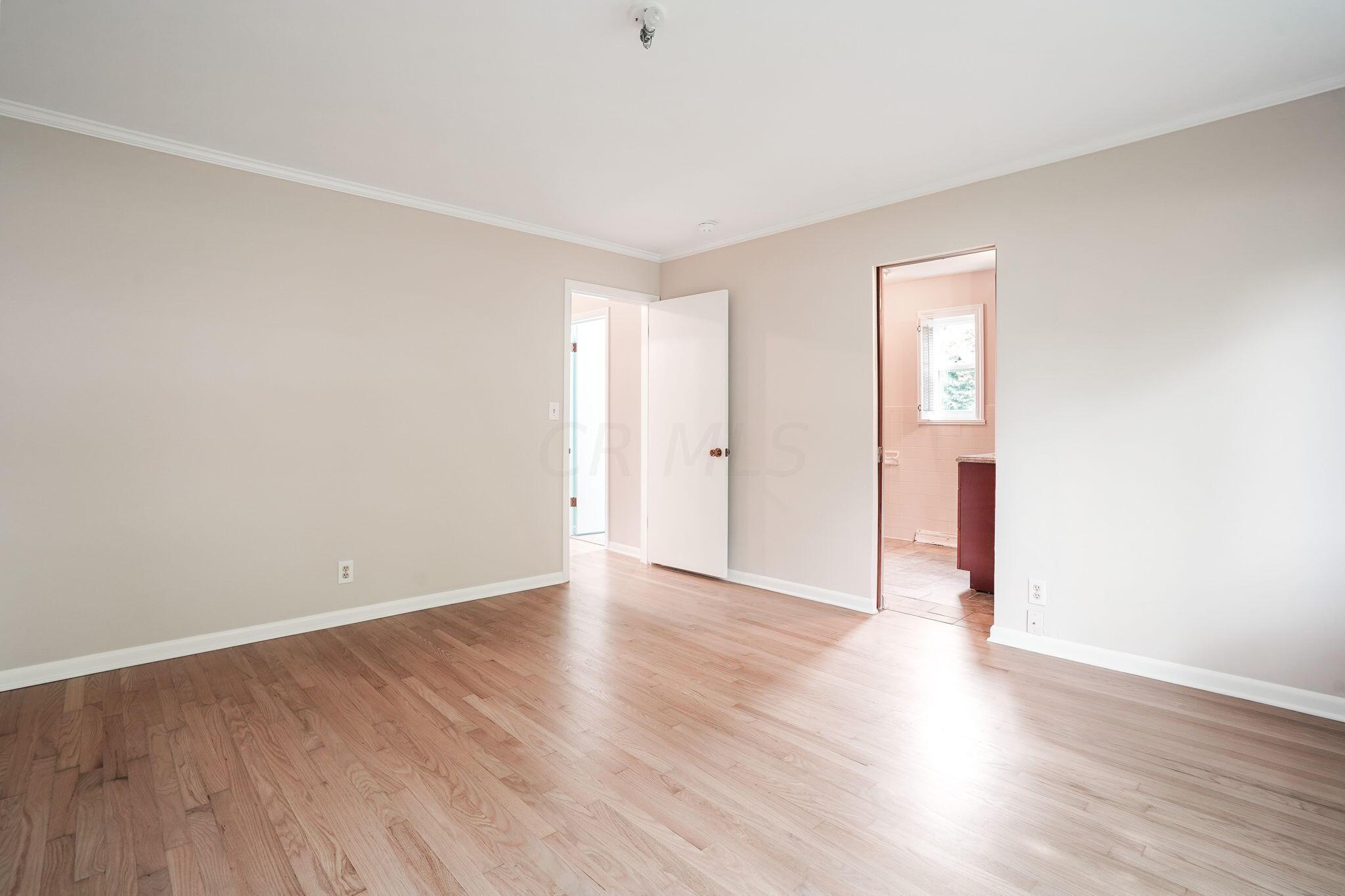 3777 Walhaven Road Columbus, OH 43220 - Photo 56 of 70 56-web-or-mls-DSC05426