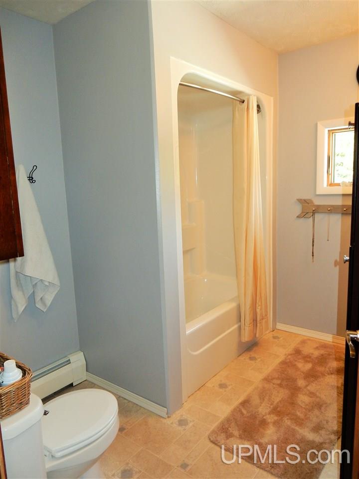 5560 River Road Manistique, MI 49854 - Photo 28 of 34 Gallery Image 28