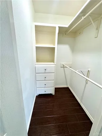 $2,600 | 2200 East 27th Street, Mission, TX 78574