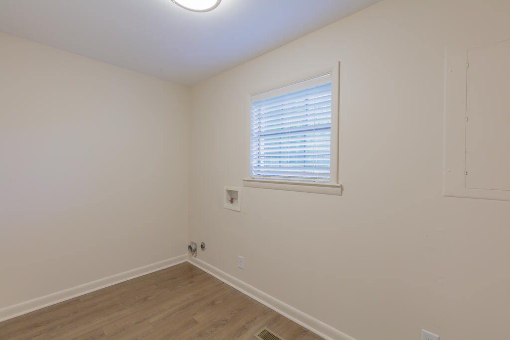1068 Beaverdale Road Northeast Dalton, GA 30721 - Photo 23 of 28 Gallery Image 23