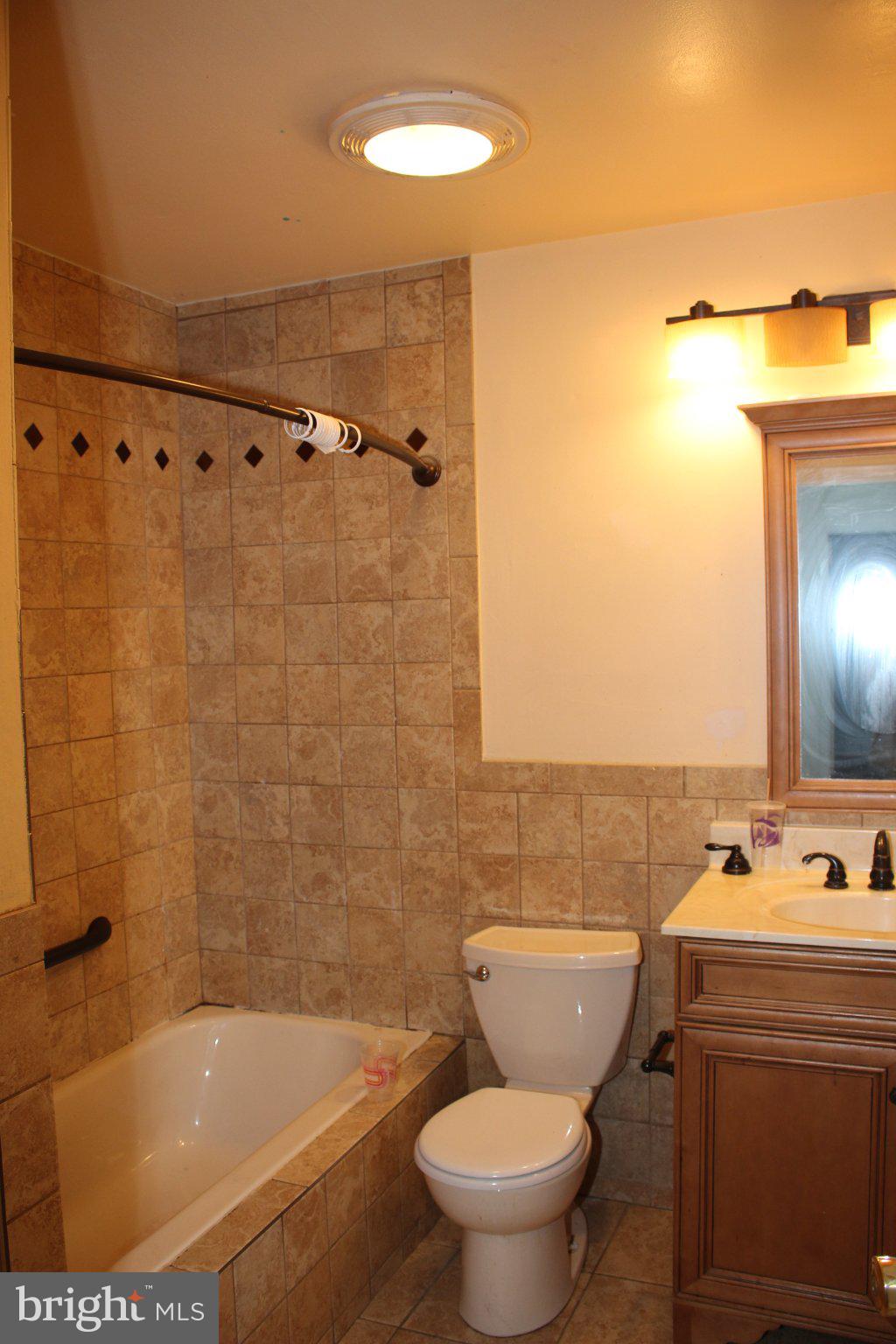 146 Oakmont Road Clementon, NJ 08021 - Photo 23 of 29 Elegant bathroom with modern finishes.