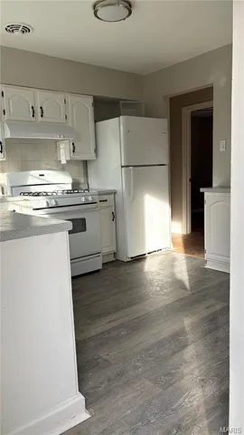 $99,900 | 932 Thatcher Avenue, St. Louis, MO 63135