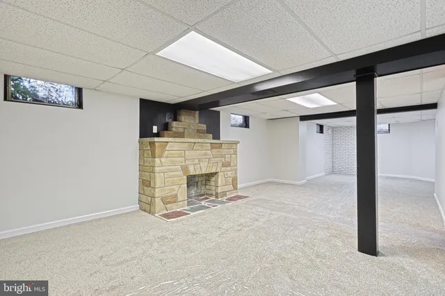 a view of a storage & utility room