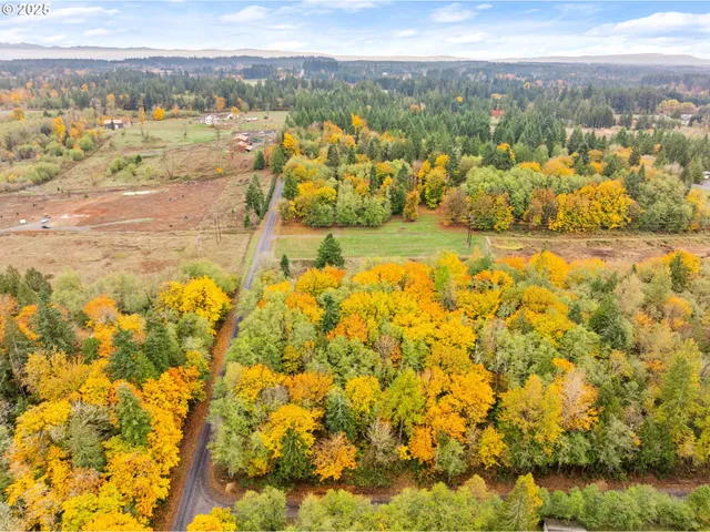 a view of an ocean view
