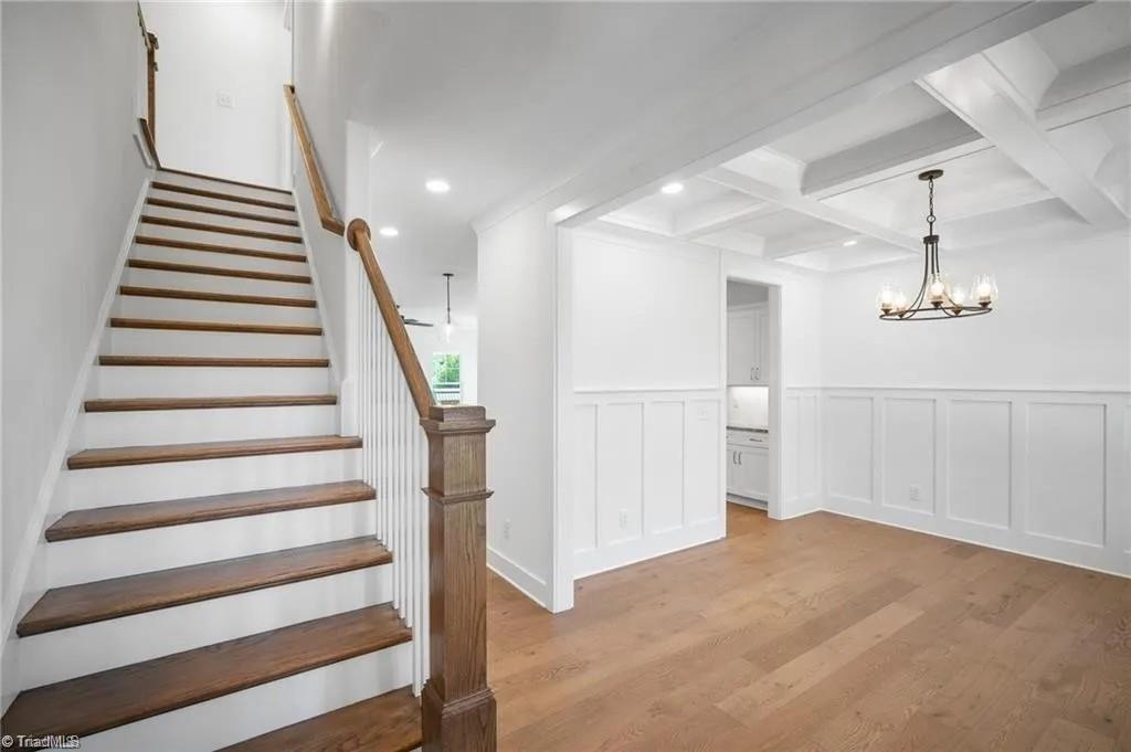 6165 Frye Bridge Road Clemmons, NC 27012 - Photo 3 of 25 Foyer - Photo shows similar features for the future home.