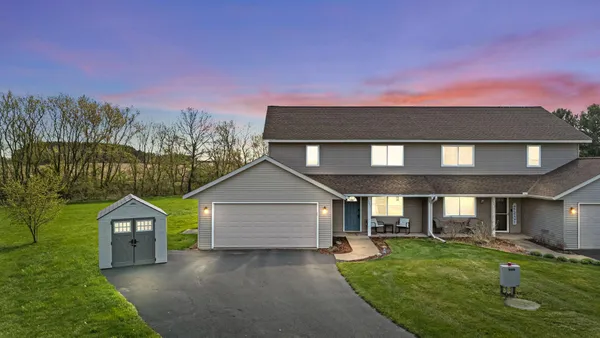 $270,000 | 1375 Alton Lane, Hammond, WI 54015