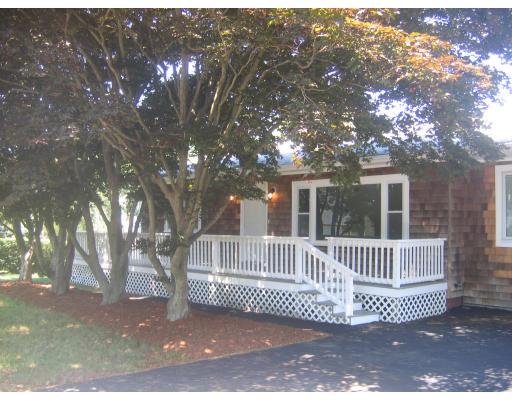 285 Cross Road Dartmouth, MA 02747 - Photo 1 of 14 Gallery Image 1