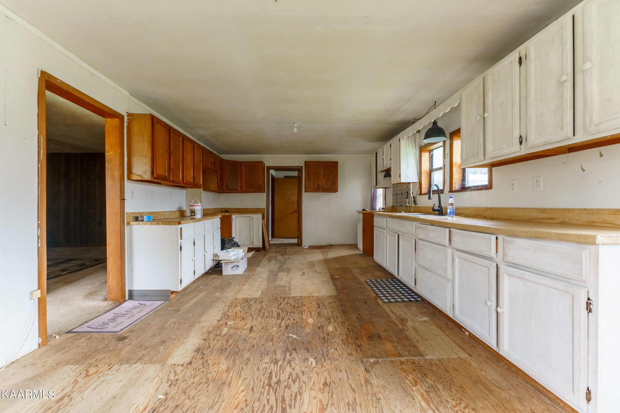 936 Middle Creek Road Cosby, TN 37722 - Photo 8 of 20