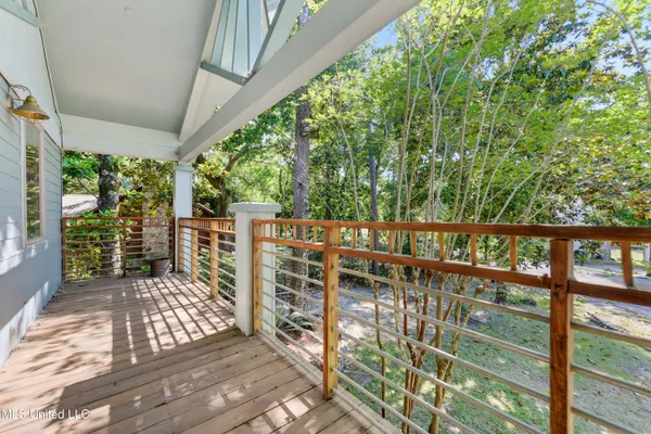 $3,950 | 1220 Sunset Avenue, Ocean Springs, MS 39564