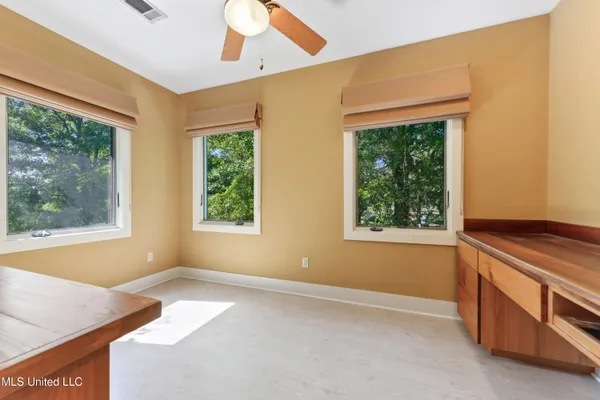 $3,950 | 1220 Sunset Avenue, Ocean Springs, MS 39564