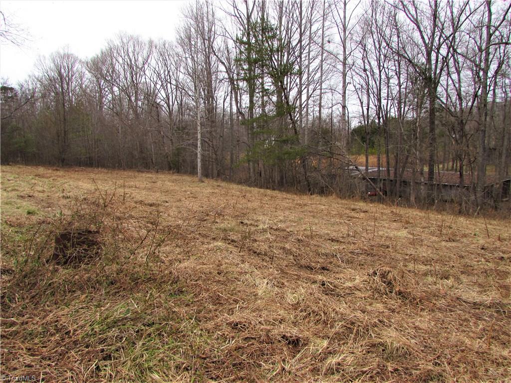 568 Bailey Road Winston-Salem, NC 27107 - Photo 4 of 7 Gallery Image 4