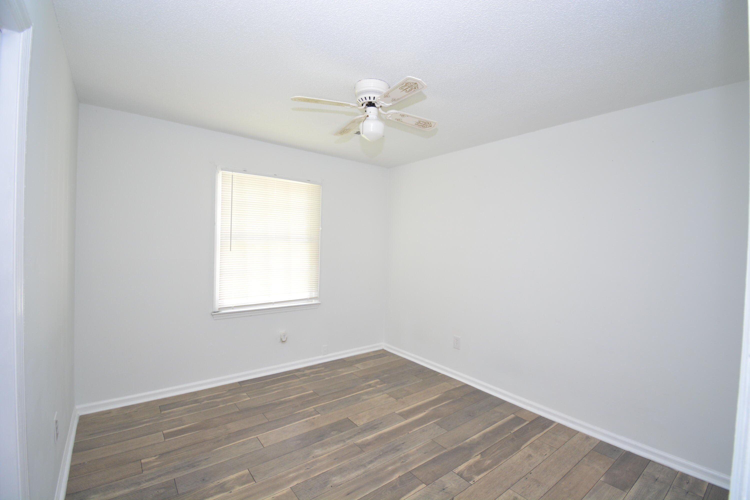 3262 Poindexter Road North Charleston, SC 29420 - Photo 14 of 18 DSC_0412