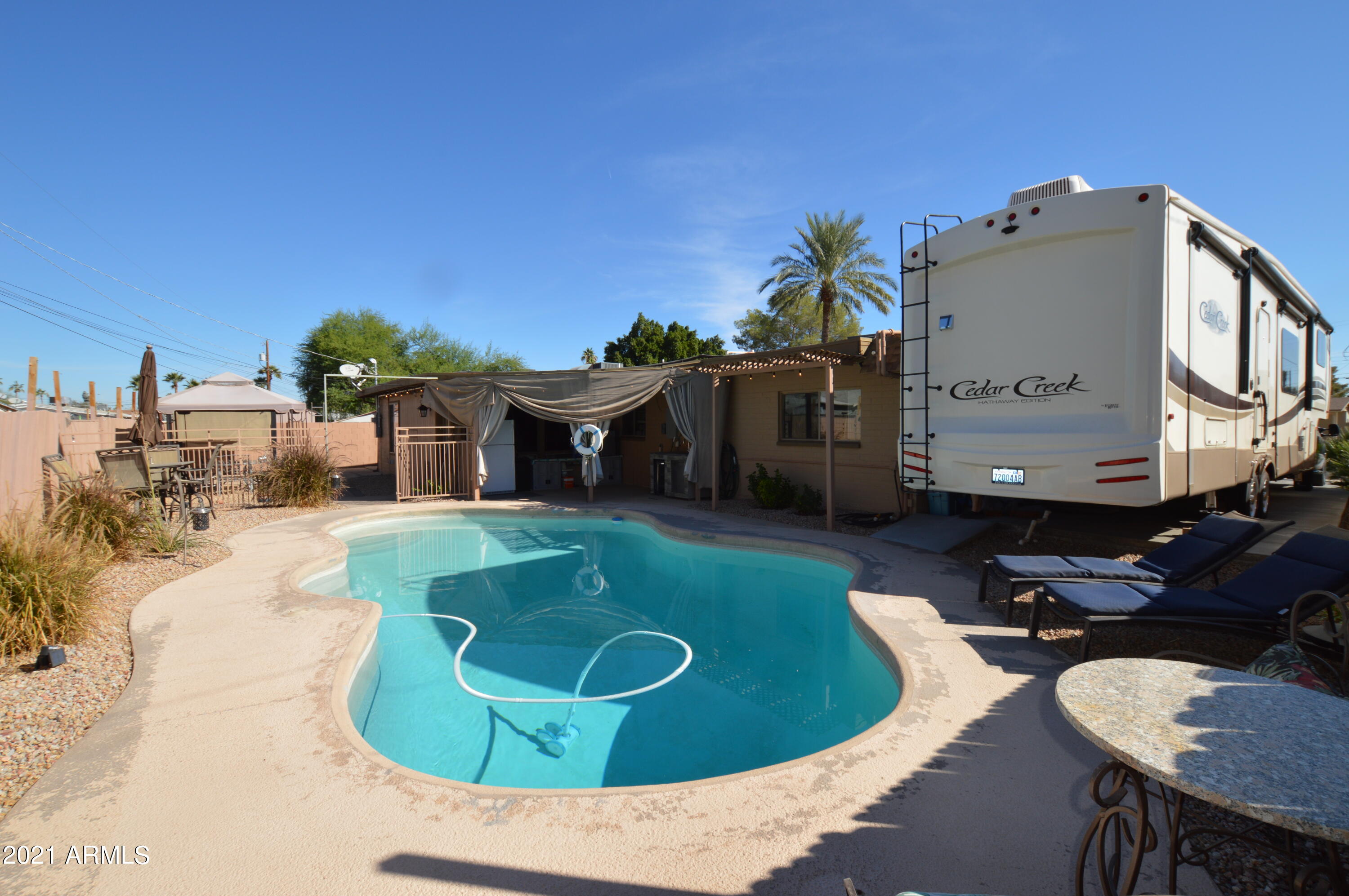 1702 North Trevor Mesa, AZ 85201 - Photo 22 of 37 1702 Trevor Yard1