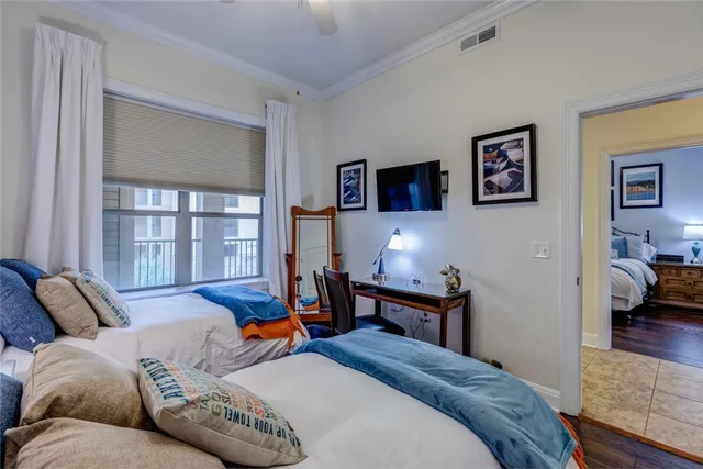 $1,300,000 | 1001 The Cape, Unit 32, Horseshoe Bay, TX 78657