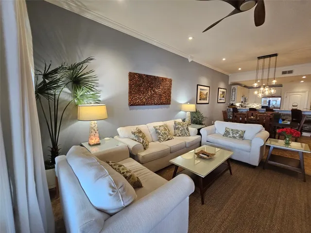 $1,300,000 | 1001 The Cape, Unit 32, Horseshoe Bay, TX 78657