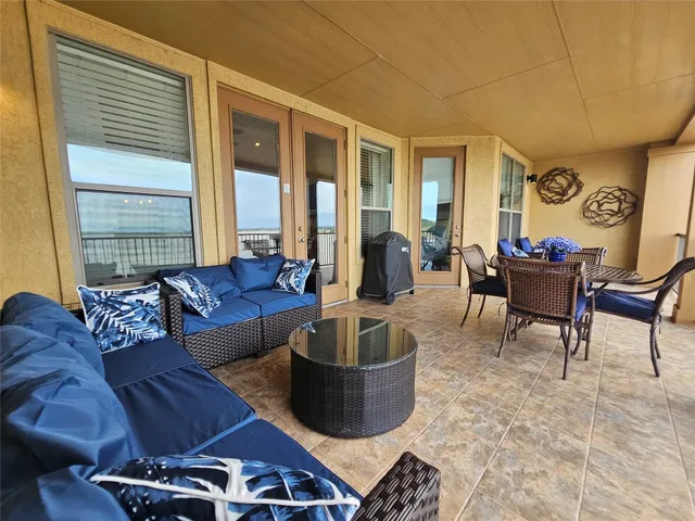 $1,300,000 | 1001 The Cape, Unit 32, Horseshoe Bay, TX 78657