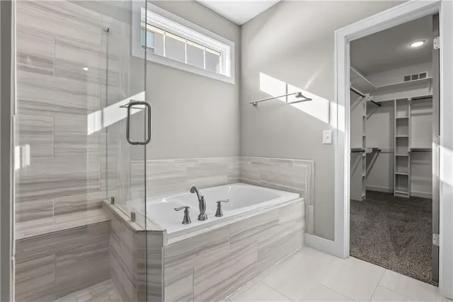 $639,900 | 4509 Northeast Parks Summit Blvd., Lee's Summit, MO 64064