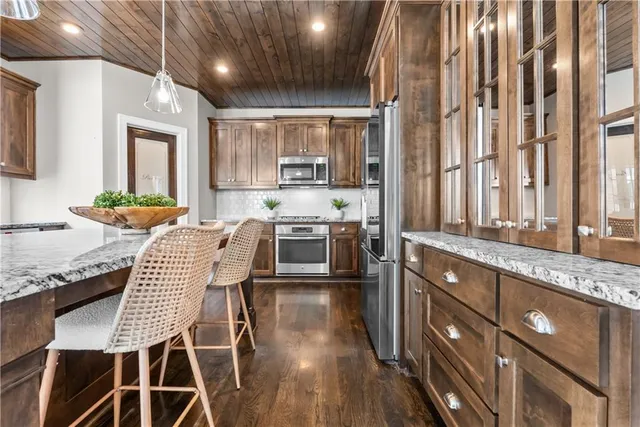 $639,900 | 4509 Northeast Parks Summit Blvd., Lee's Summit, MO 64064