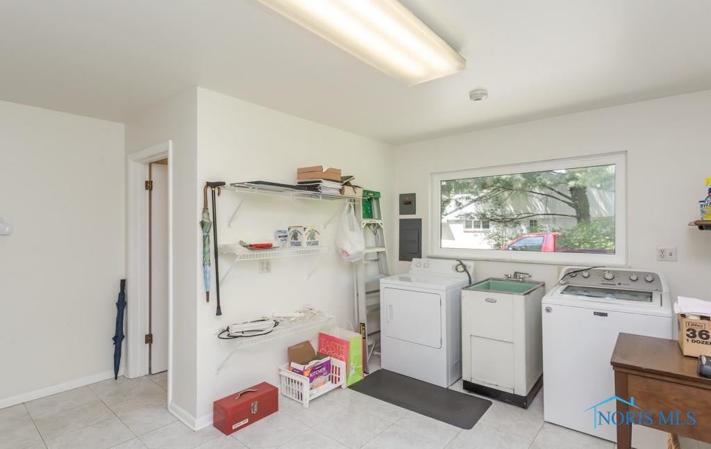 4930 Pine Ridge Road Toledo, OH 43615 - Photo 35 of 46 Gallery Image 35