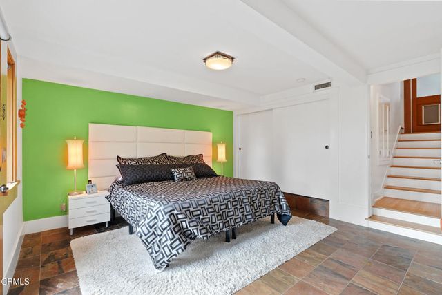 a view of a large building