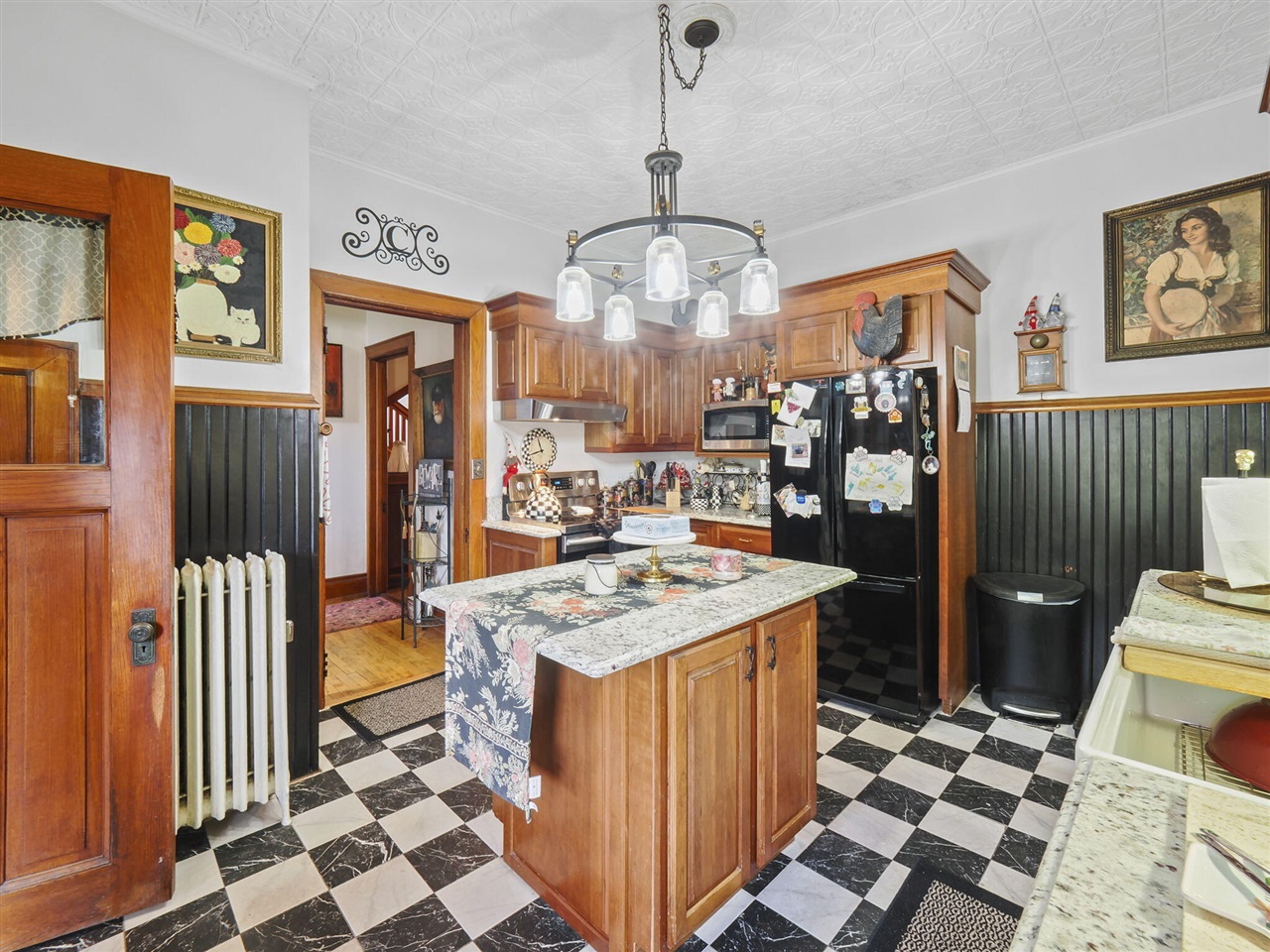 516 Maple Street Manistee, MI 49660 - Photo 19 of 99