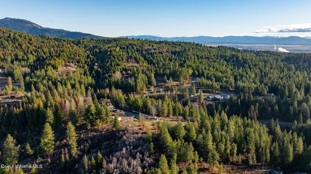 $695,000 | 15077 North Church Road, Rathdrum, ID 83858