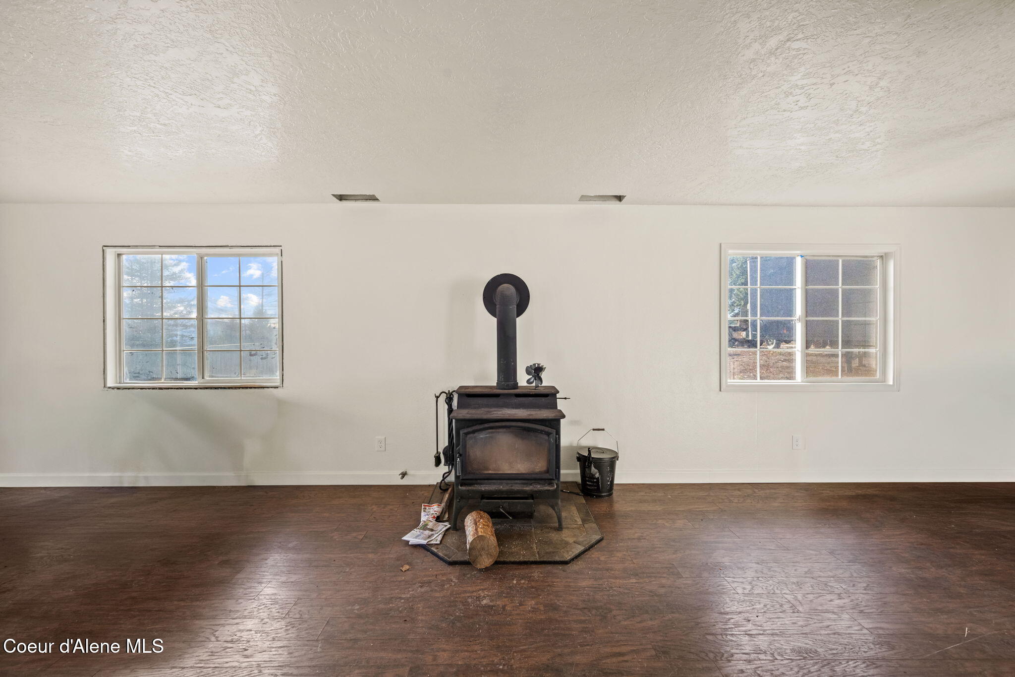 15077 North Church Road Rathdrum, ID 83858 - Photo 21 of 63 .