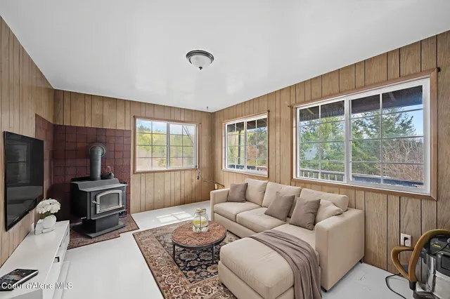 $695,000 | 15077 North Church Road, Rathdrum, ID 83858