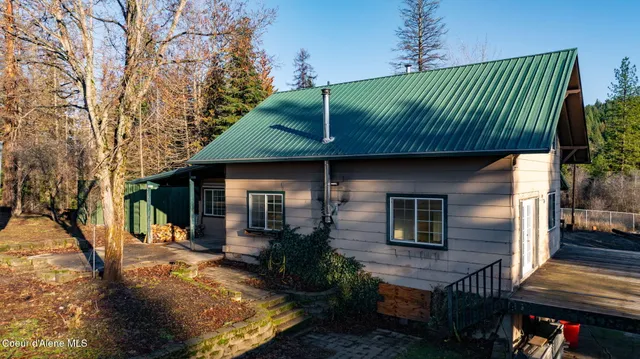 $695,000 | 15077 North Church Road, Rathdrum, ID 83858