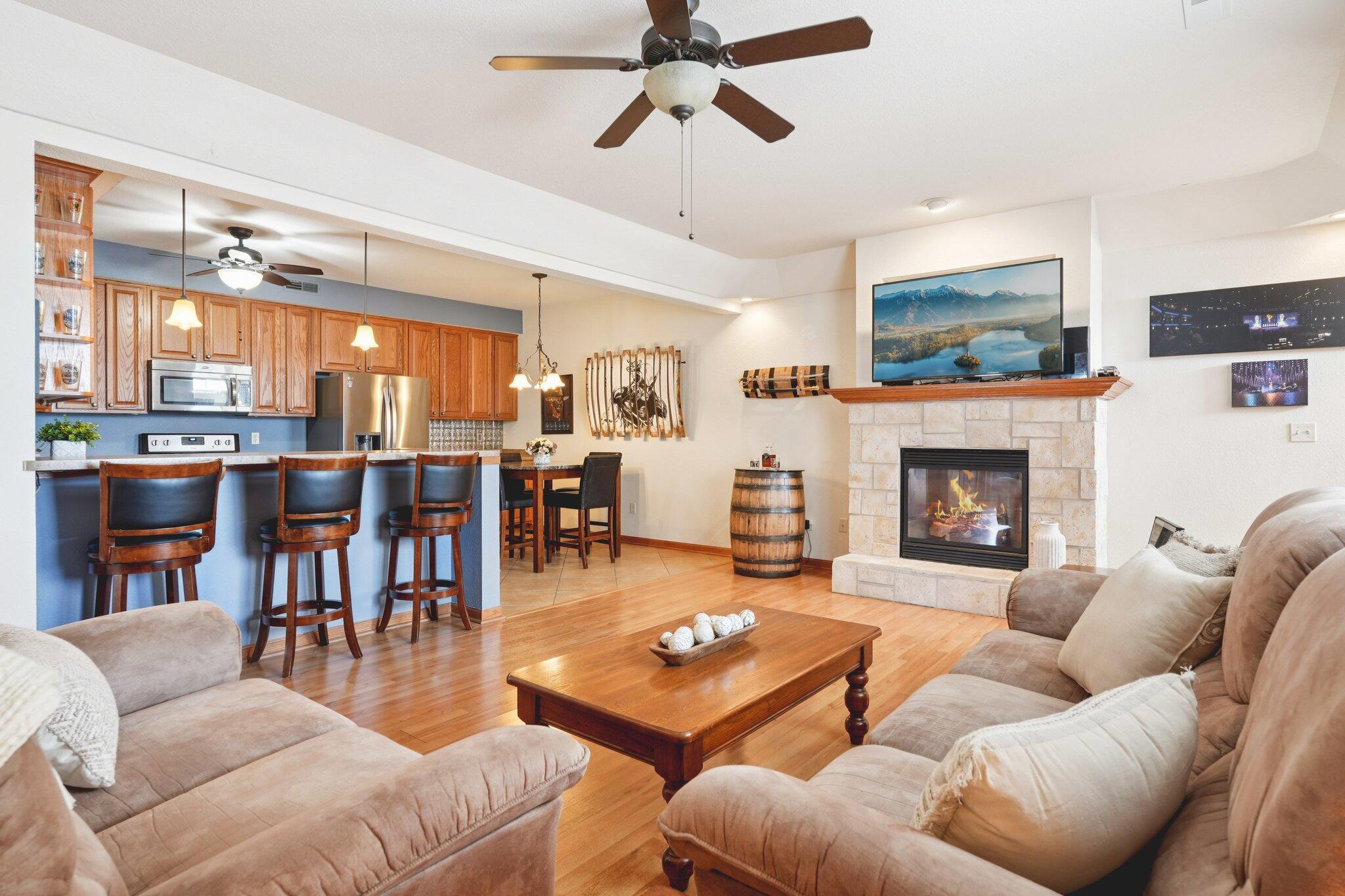 1620 Grey Fox Trail, Unit D Mukwonago, WI 53149 - Photo 8 of 35 Open concept, bright & cheerful, laminate flooring!