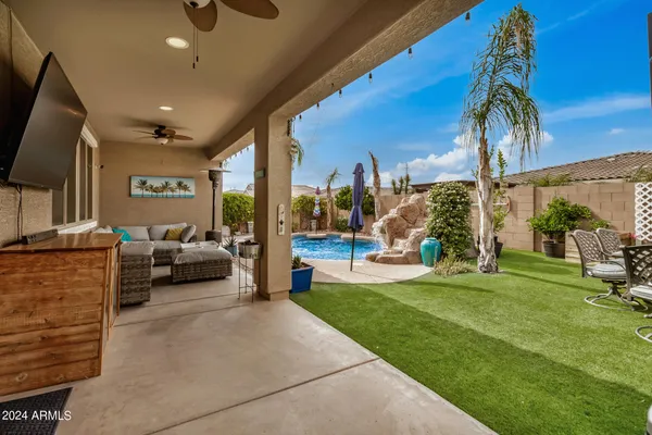 $3,500 | 22514 East Sonoqui Boulevard, Queen Creek, AZ 85142