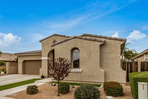 $3,500 | 22514 East Sonoqui Boulevard, Queen Creek, AZ 85142