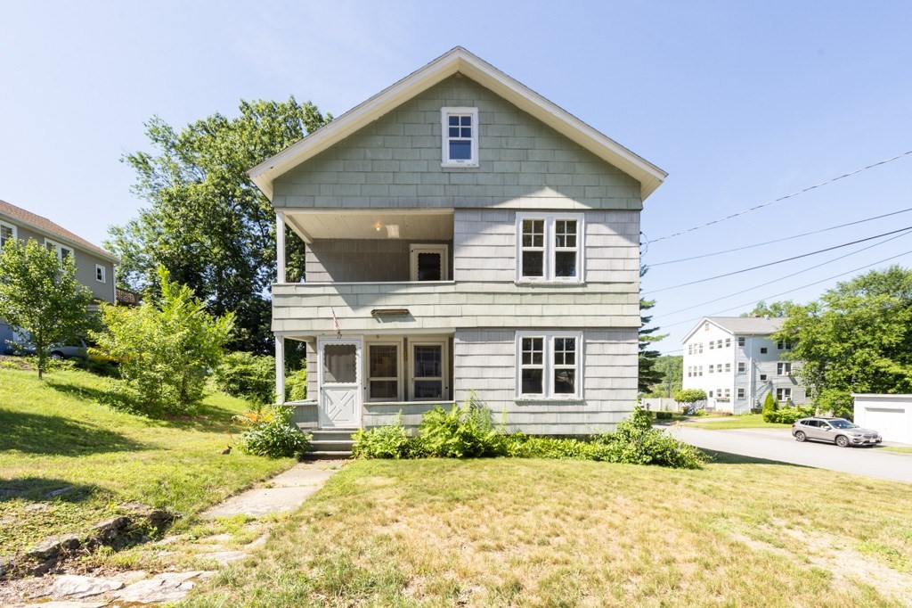 17 Hunnewell Road Worcester, MA 01606 - Photo 1 of 28