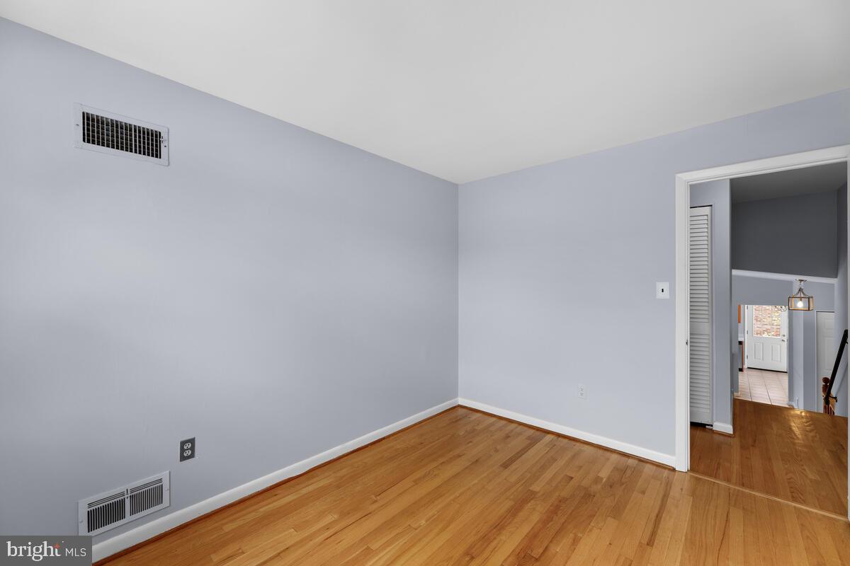 2826 Vixen Lane Silver Spring, MD 20906 - Photo 17 of 41 Gallery Image 17