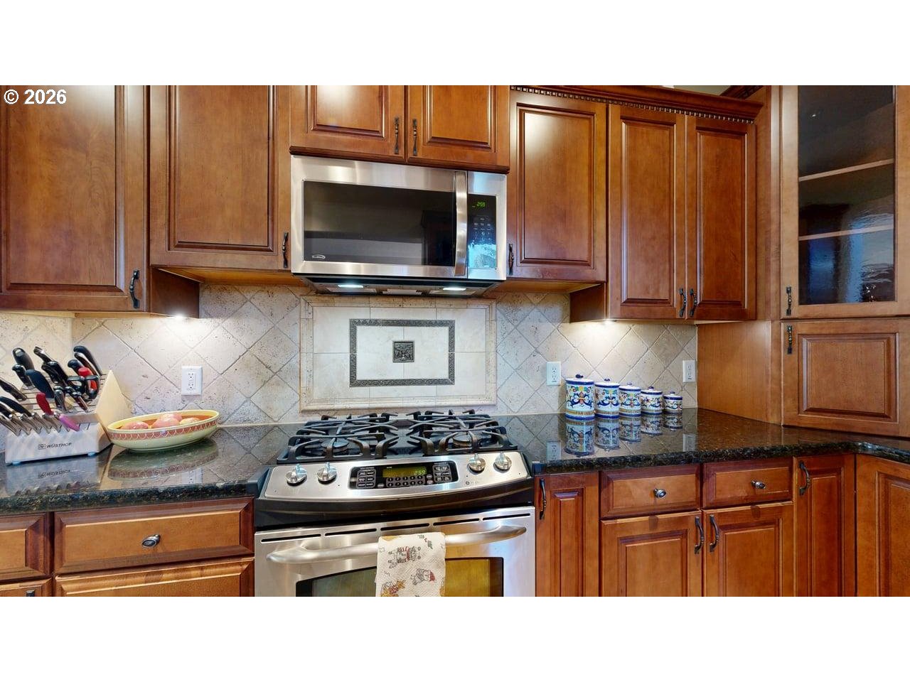 17199 Passley Road Brookings, OR 97415 - Photo 8 of 46 Kitchen