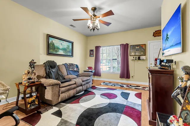 $234,500 | 304 Chinquapin Drive, Summerville, SC 29485