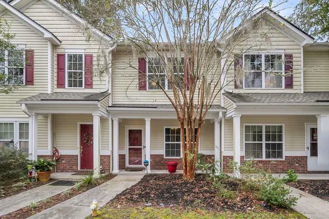 $234,500 | 304 Chinquapin Drive, Summerville, SC 29485
