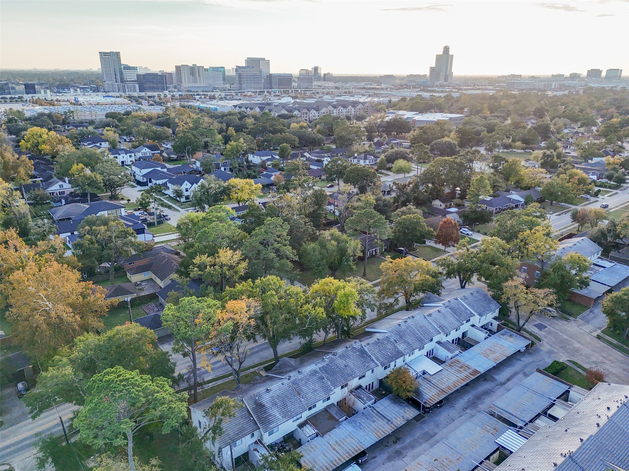 9654 Westview Drive, Unit 9 Houston, TX 77055 - Photo 44 of 47 Aerial View 6