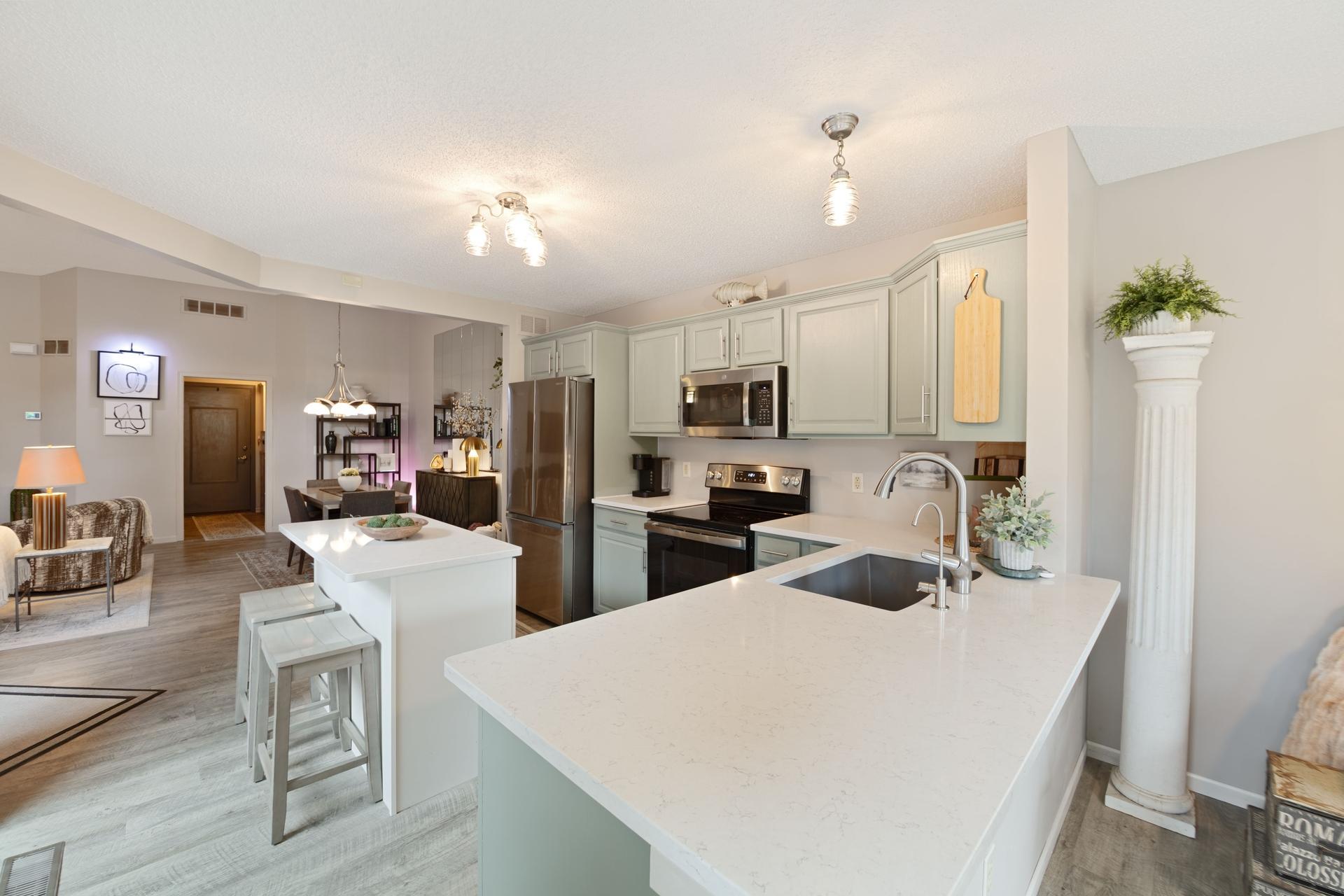 1417 Hunter Hill Road Hudson, WI 54016 - Photo 14 of 21 Gallery Image 14