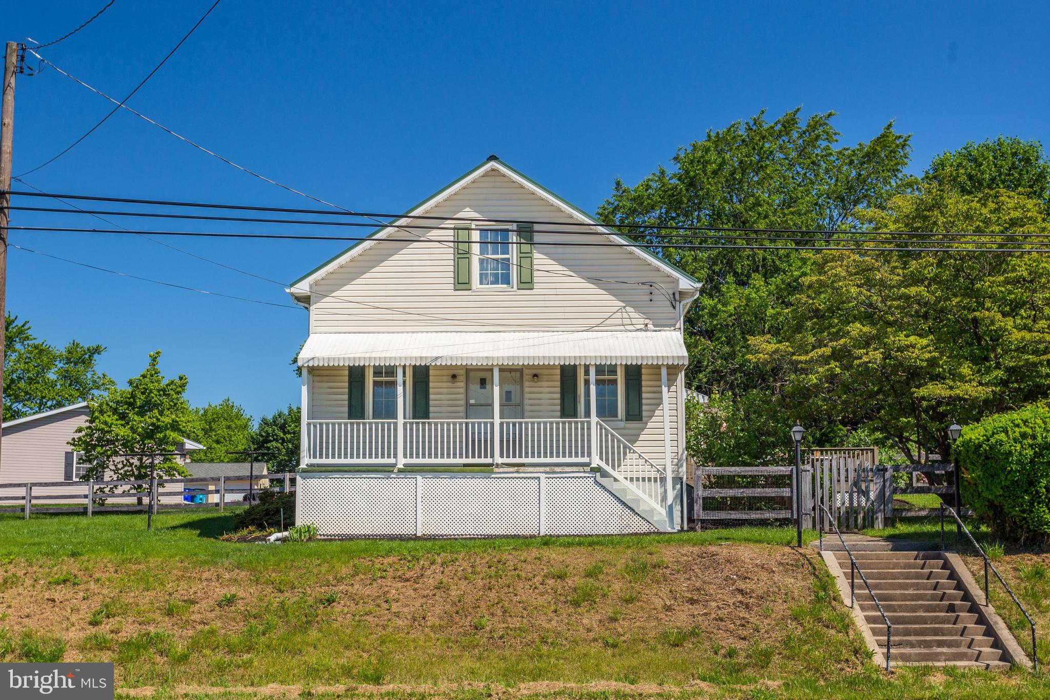 8501 Chestnut Grove Road Frederick, MD 21701 - Photo 1 of 29 Welcome Home!