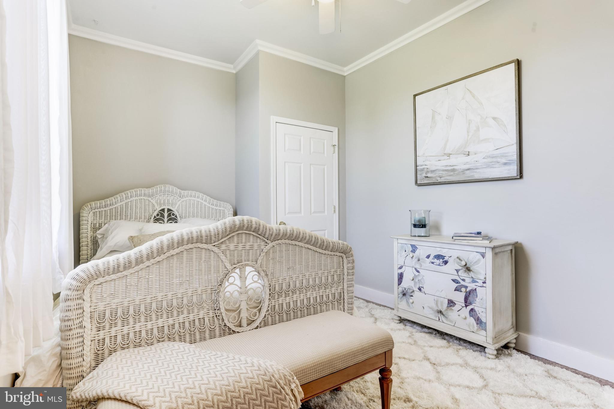 8501 Chestnut Grove Road Frederick, MD 21701 - Photo 11 of 29 Custom Crown Molding and Large Closet