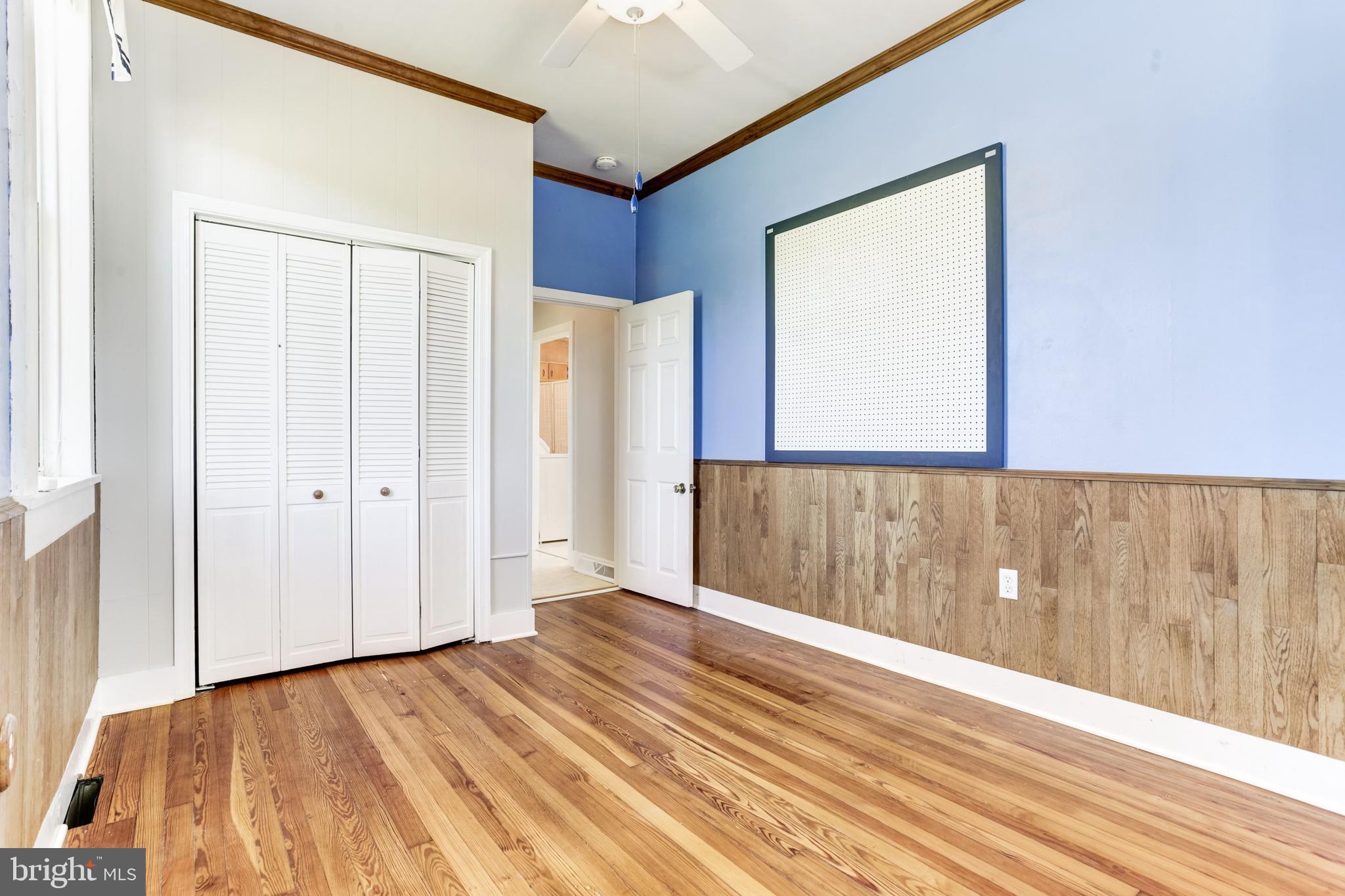 8501 Chestnut Grove Road Frederick, MD 21701 - Photo 14 of 29 Custom Wood Wainscoting and Crown Molding