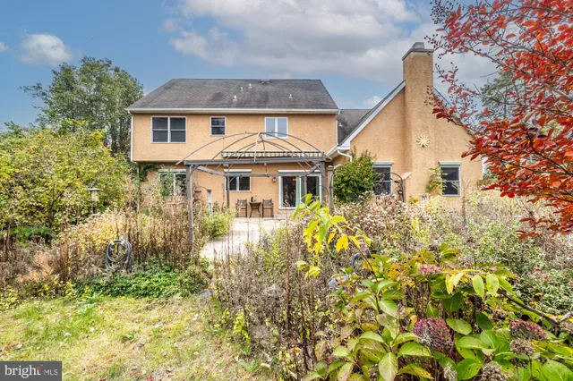 $799,000 | 981 Horsham Road, North Wales, PA 19454