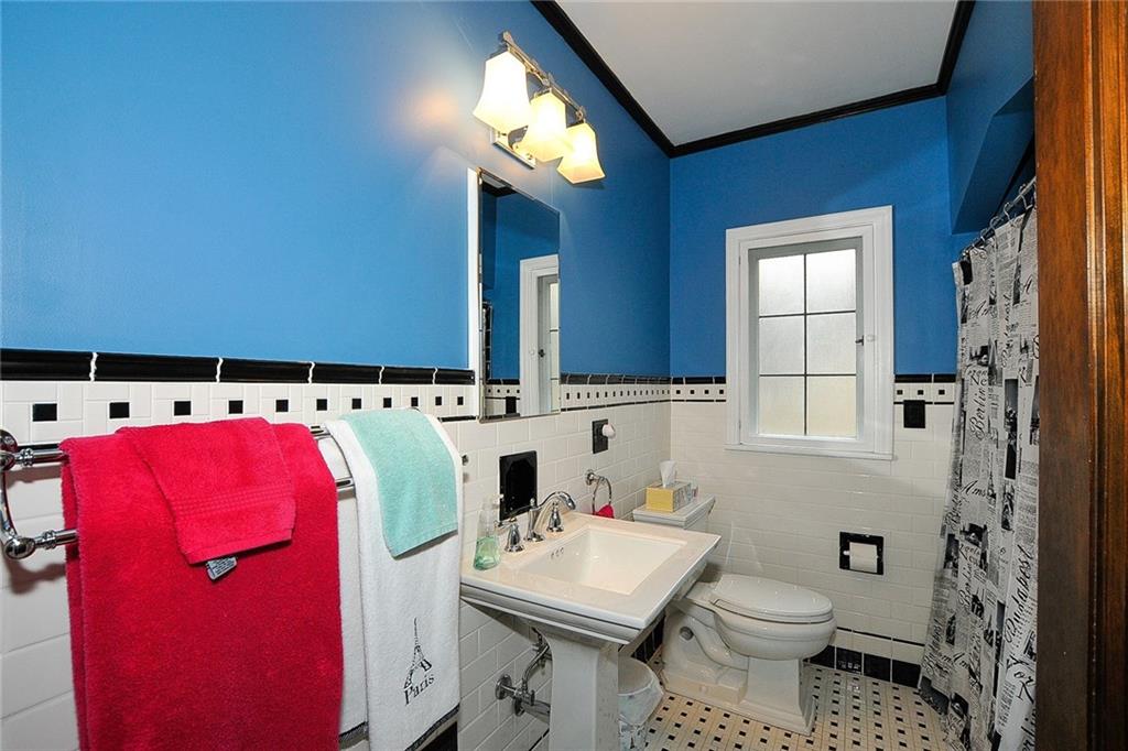 232 Berkley Road Indianapolis, IN 46208 - Photo 21 of 27 Gallery Image 21