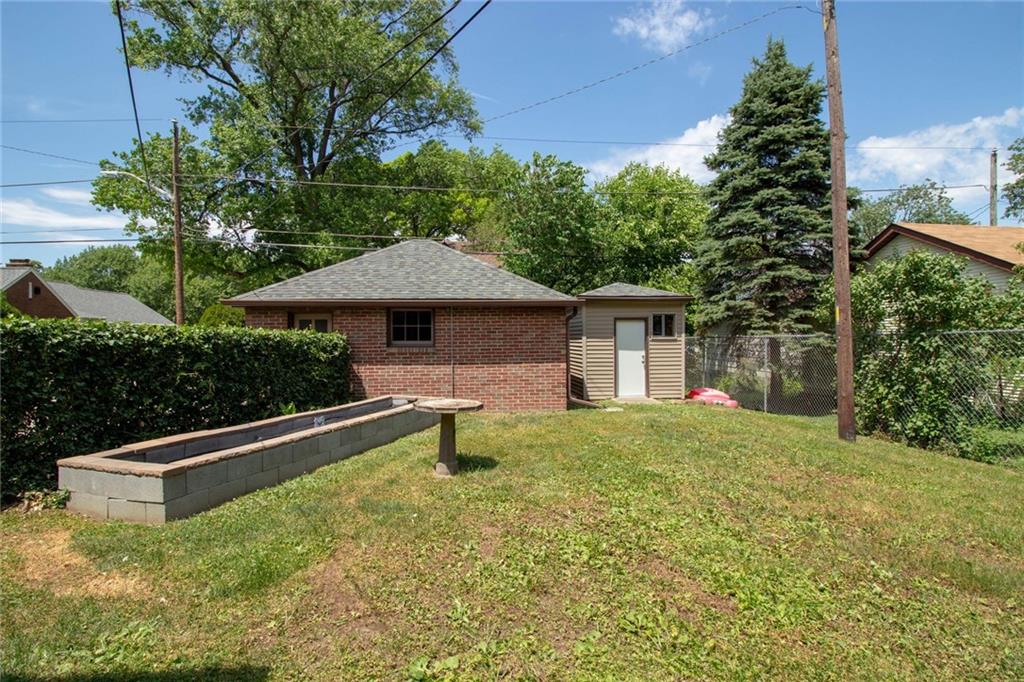 232 Berkley Road Indianapolis, IN 46208 - Photo 26 of 27 Gallery Image 26