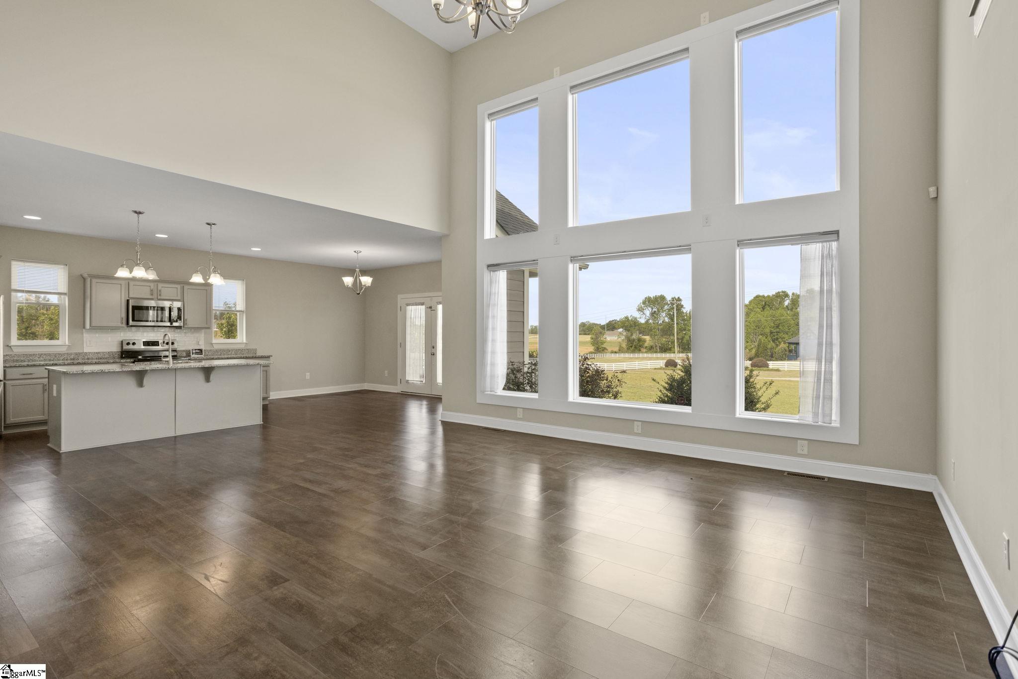 2045 Holly Springs Road Inman, SC 29349 - Photo 11 of 46