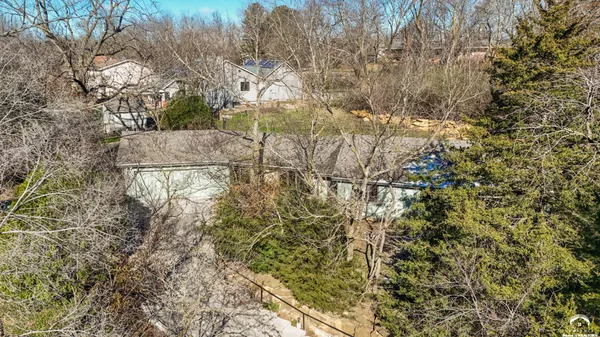 $334,880 | 3008 Westdale Place, Lawrence, KS 66049