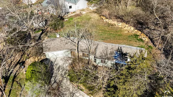 $334,880 | 3008 Westdale Place, Lawrence, KS 66049